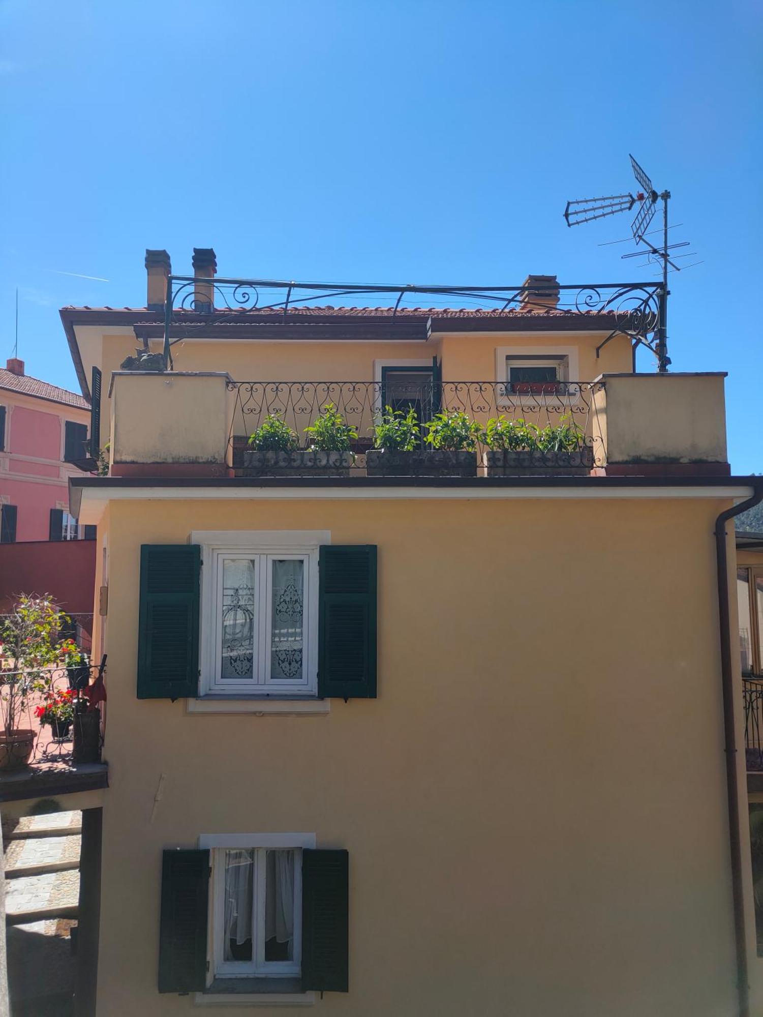 Camera Tra Le Cinque Terre, Camogli E Portofino. Vista Valle E Scorcio Mare All'Orizzonte 카스티글리오네 키아바레세 외부 사진